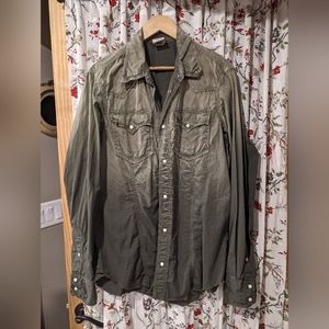 True Religion shirt size XL
